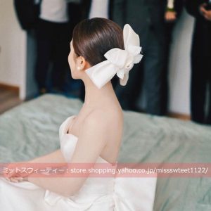 即納 ウエディング ヘッドドレス 大きいリボン ホワイト 髪飾り 花嫁 ウェディング 結婚式 披露宴 ブライダル パーティー 二次会 前撮り ヘアアクセサリー